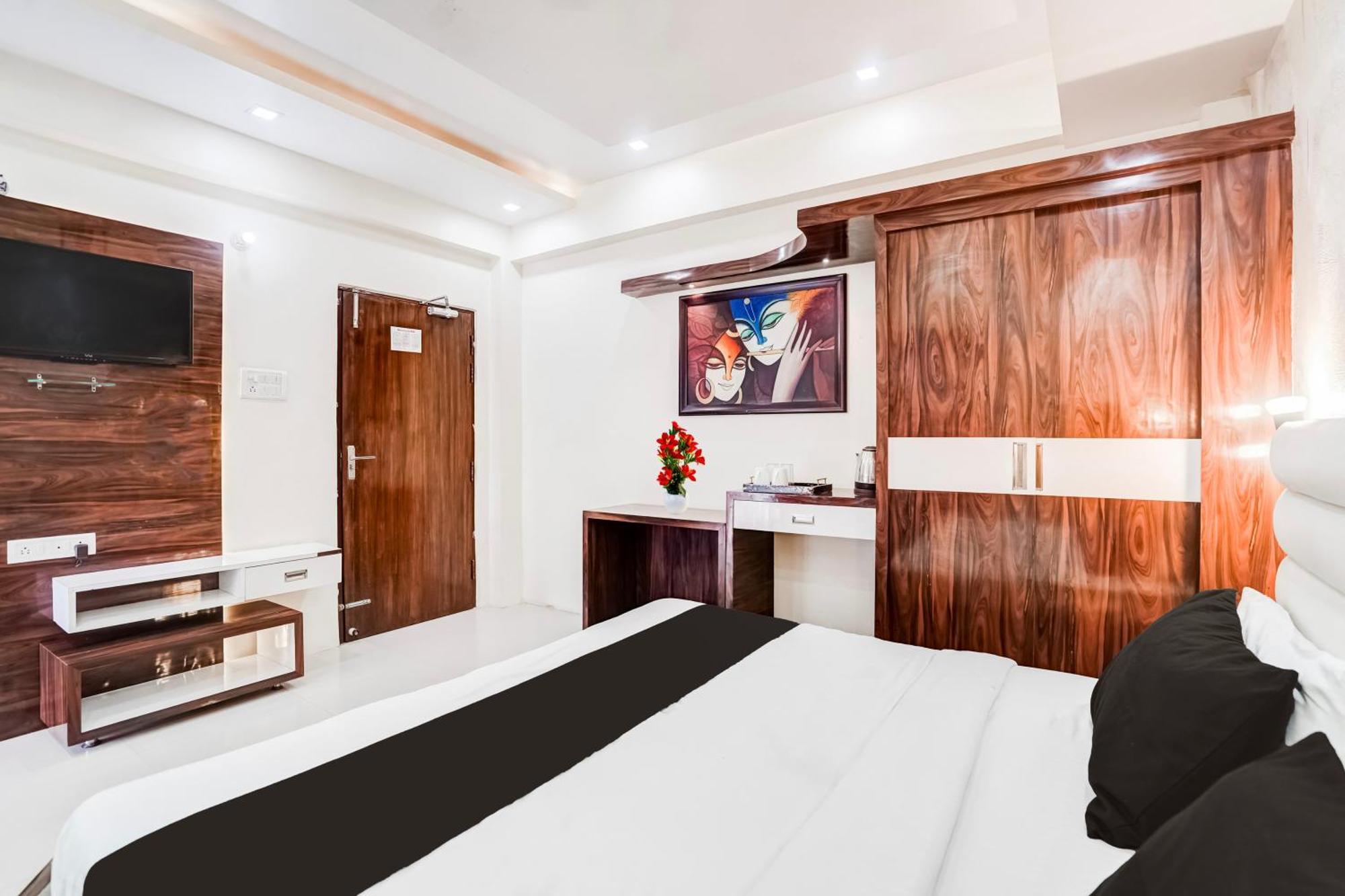 Super Hotel O Sgpgi Bijnaur Bagian luar foto