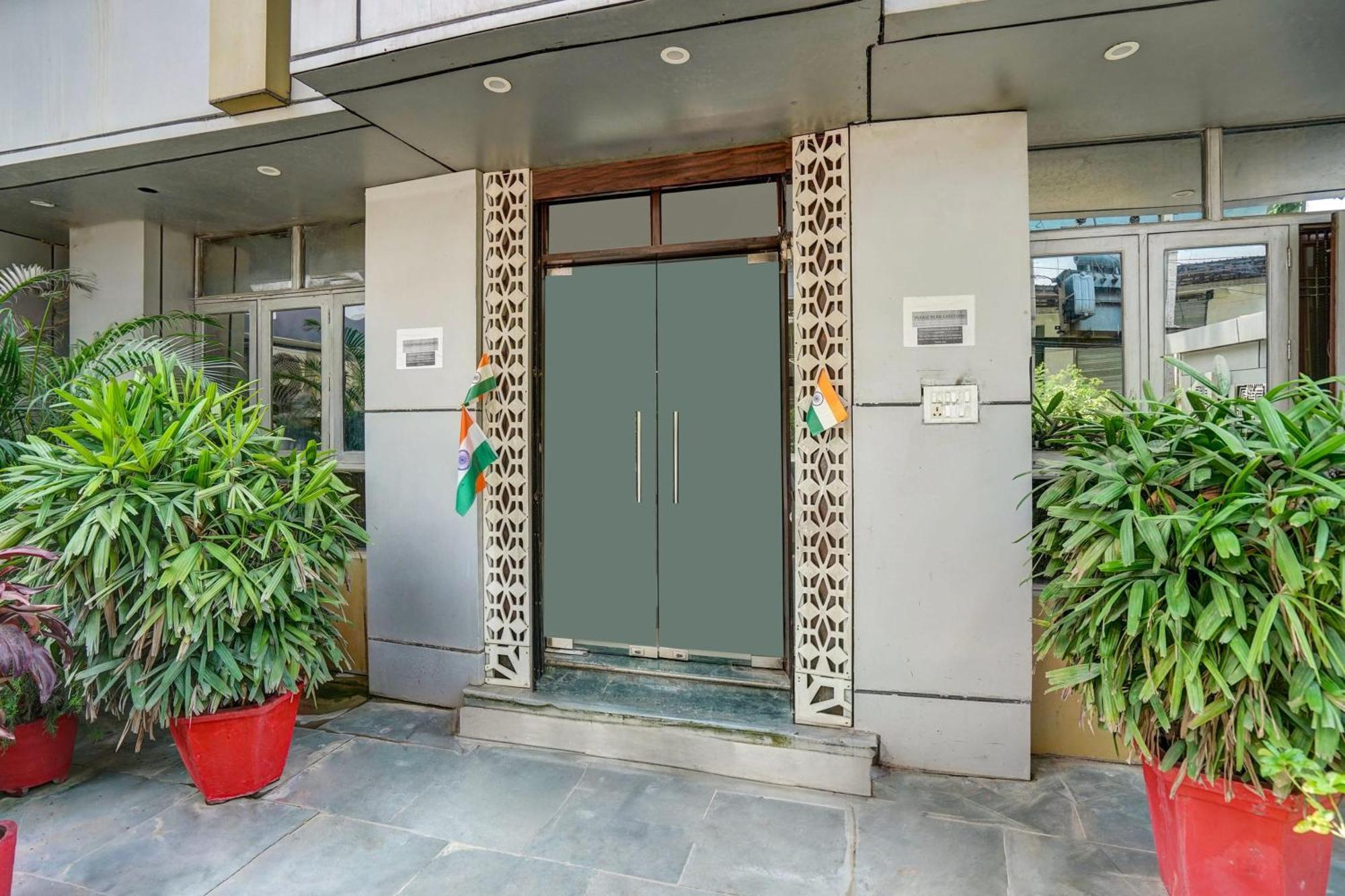 Super Hotel O Sgpgi Bijnaur Bagian luar foto