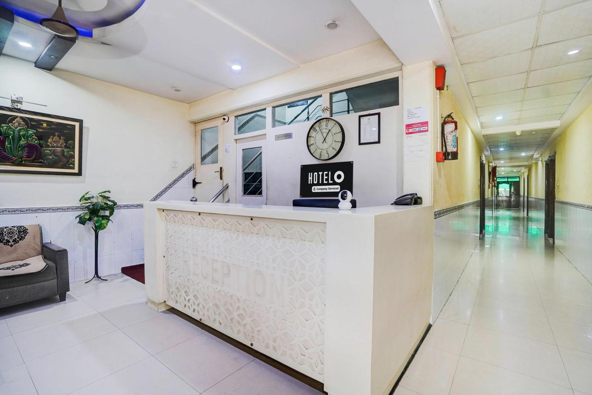 Super Hotel O Sgpgi Bijnaur Bagian luar foto